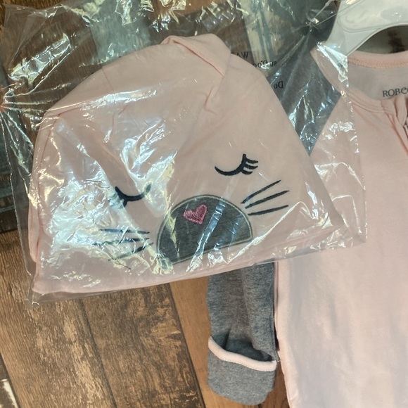 🐰Organic cotton pink bunny onsie with rollable feet and hand - Picture 7 of 16